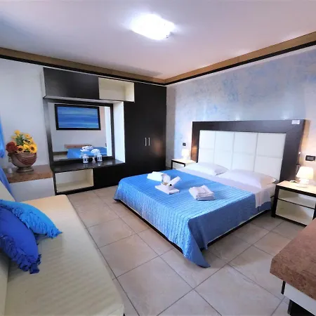 Hotel Alba Chiara Sant'Andrea Salento Extérieur photo