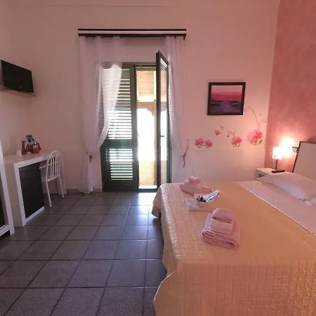 Hotel Alba Chiara Sant'Andrea Salento Extérieur photo